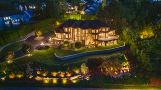 18 Stone Hill Drive, Rocky Hill, CT 06067