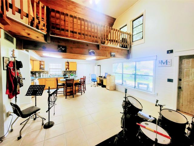 136 SW 85th Ave., Okeechobee, FL 34974