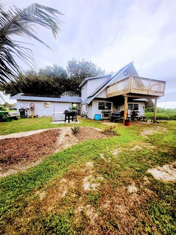 136 SW 85th Ave., Okeechobee, FL 34974