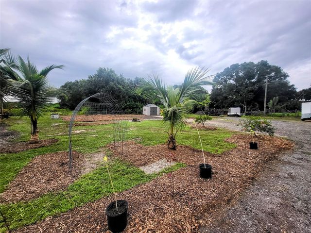 136 SW 85th Ave., Okeechobee, FL 34974