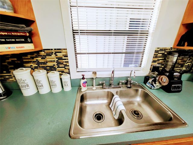 136 SW 85th Ave., Okeechobee, FL 34974