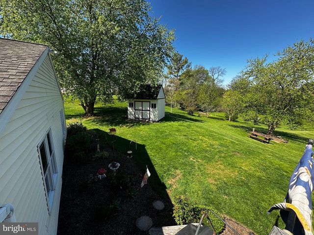 2117 BAINBRIDGE RD, Elizabethtown, PA 17022