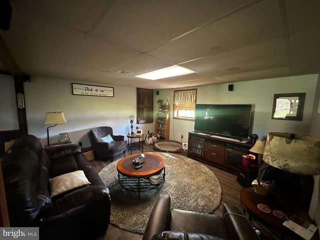 2117 BAINBRIDGE RD, Elizabethtown, PA 17022
