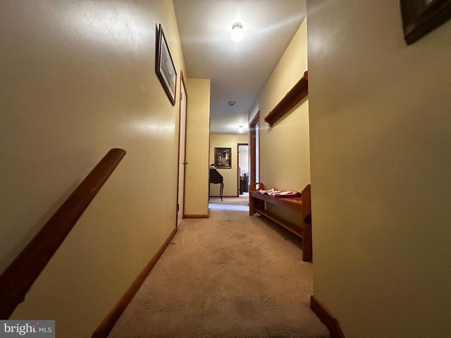 2117 BAINBRIDGE RD, Elizabethtown, PA 17022