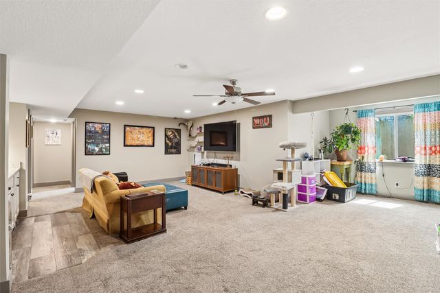 2609 NW 21st Street, Ankeny, IA 50023
