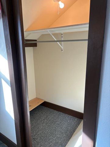 1124 University Drive S, Fargo, ND 58103