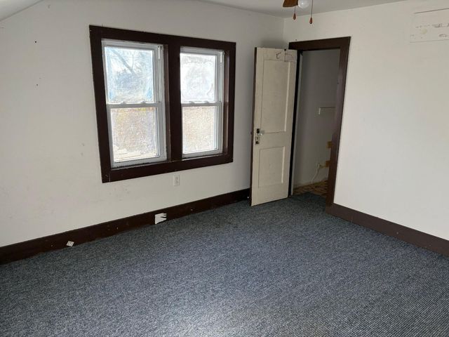 1124 University Drive S, Fargo, ND 58103