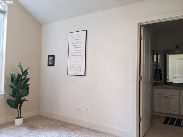 12890 Sw BLUE HERON Pl, Portland, OR 97223