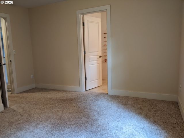 12890 Sw BLUE HERON Pl, Portland, OR 97223