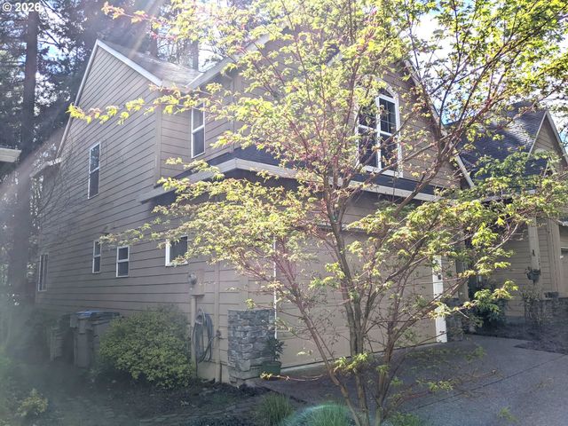 12890 Sw BLUE HERON Pl, Portland, OR 97223