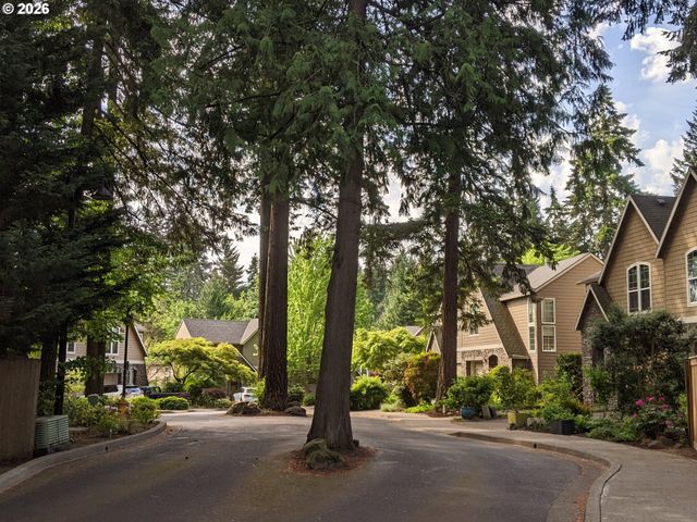 12890 Sw BLUE HERON Pl, Portland, OR 97223