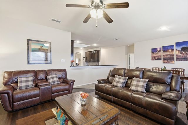 2432 Half Moon Bay Lane, Fort Worth, TX 76177