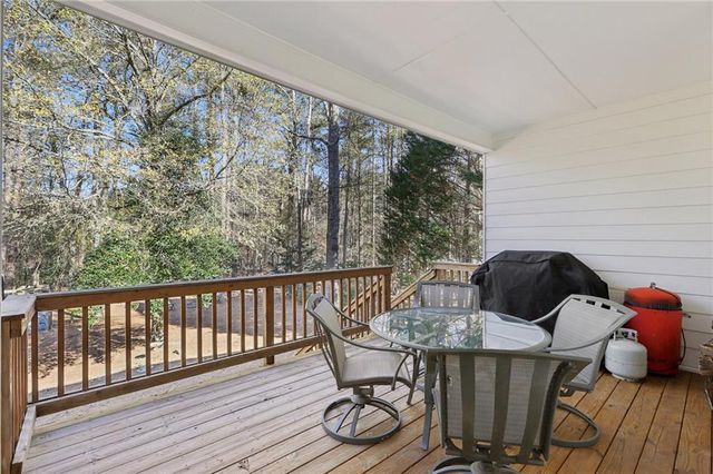 3115 Wellbrook Drive, Loganville, GA 30052