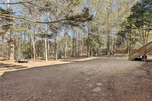 3115 Wellbrook Drive, Loganville, GA 30052