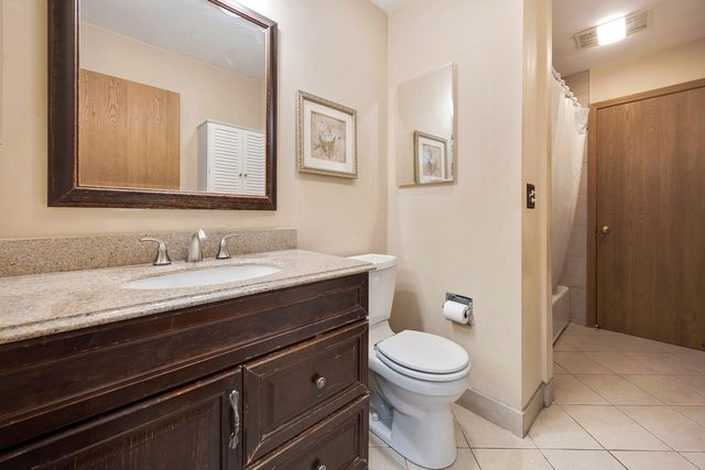 273 Doral Court A, Elk Grove Village, IL 60007