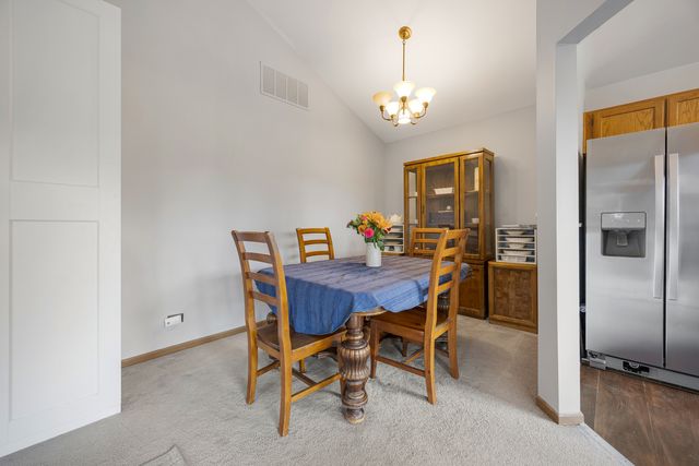 273 Doral Court A, Elk Grove Village, IL 60007