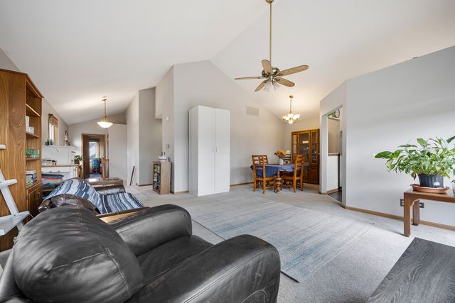 273 Doral Court A, Elk Grove Village, IL 60007