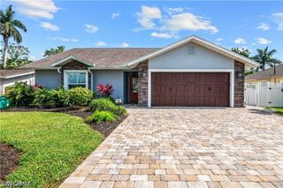 36 5th ST, Bonita Springs, FL 34134