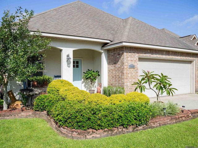 17566 Waterloo Dr, Baton Rouge, LA 70817