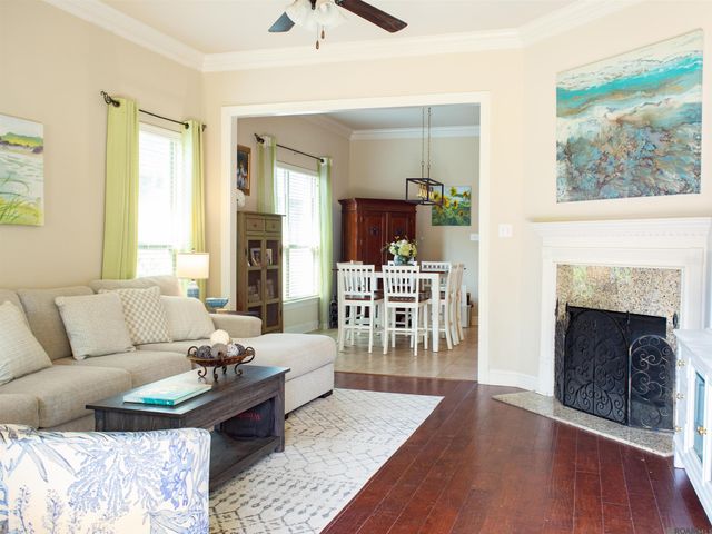 17566 Waterloo Dr, Baton Rouge, LA 70817