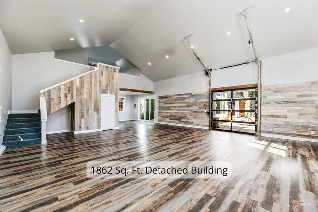 2230 N Vizcaya Way, Eagle, ID 83616