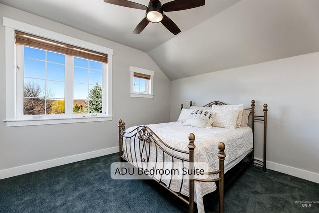 2230 N Vizcaya Way, Eagle, ID 83616