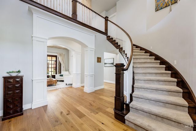 2230 N Vizcaya Way, Eagle, ID 83616