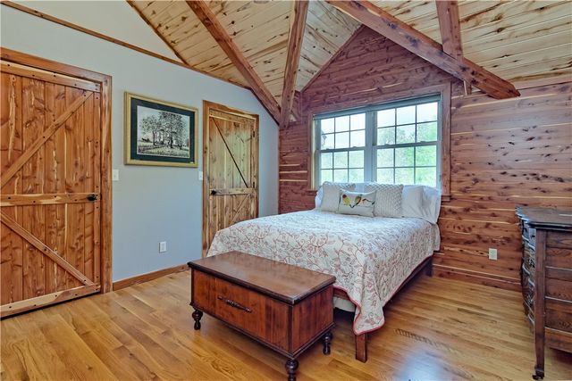 8200 Highway 221, Eureka Springs, AR 72632