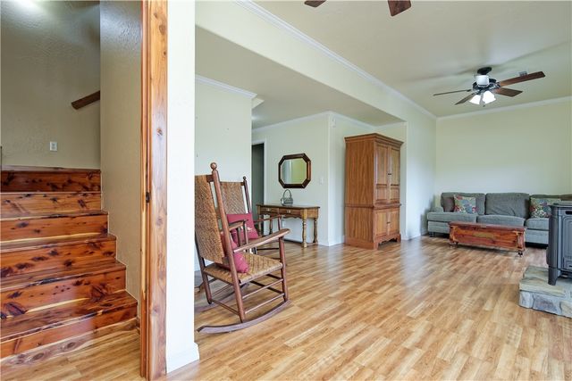 8200 Highway 221, Eureka Springs, AR 72632