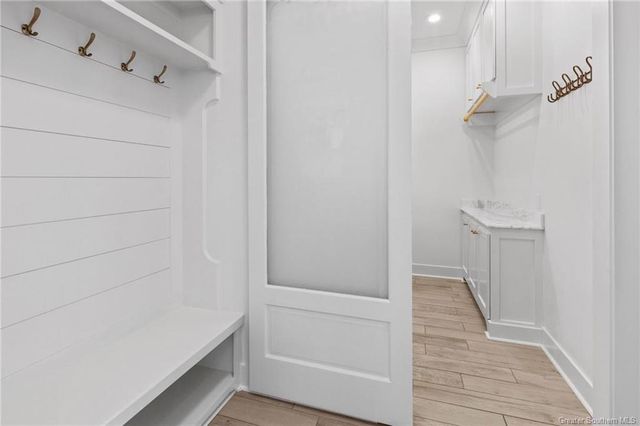 5839 Lakeview Lane, Lake Charles, LA 70605