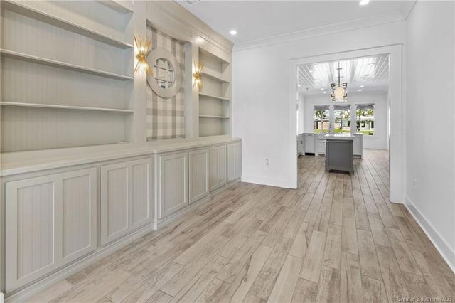 5839 Lakeview Lane, Lake Charles, LA 70605