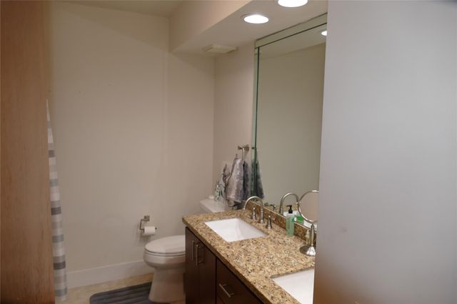 1066 NW 97th Avenue, Plantation, FL 33322