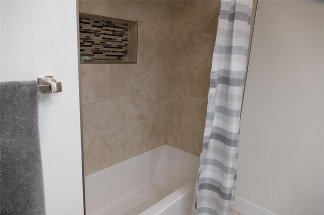 1066 NW 97th Avenue, Plantation, FL 33322