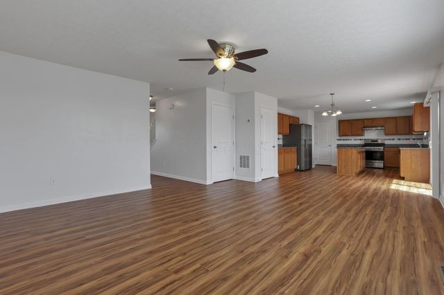 346 Glen Crossing Drive, Etna, OH 43062