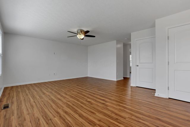 346 Glen Crossing Drive, Etna, OH 43062