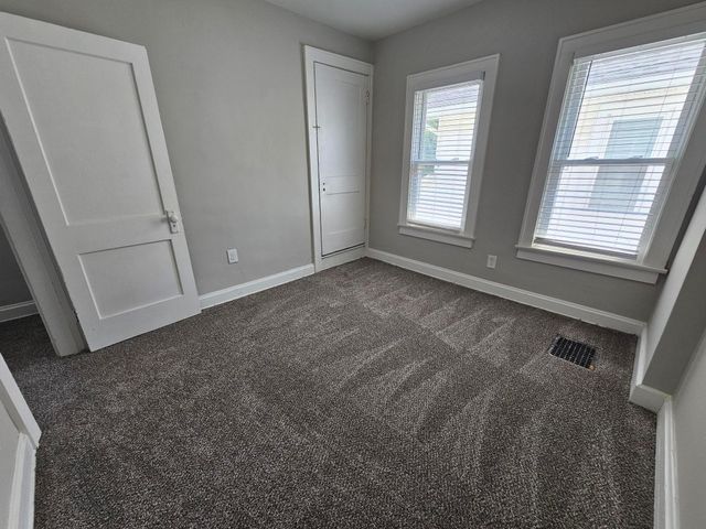 1068 Scott Street, Columbus, OH 43222