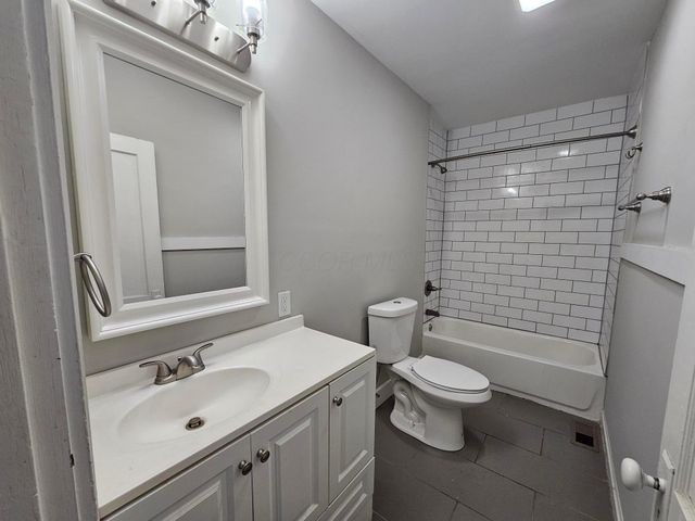 1068 Scott Street, Columbus, OH 43222