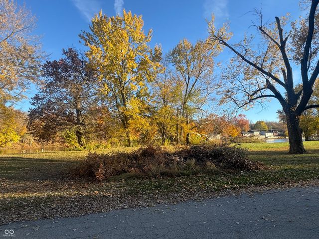 252 Riverwood Drive, Noblesville, IN 46062