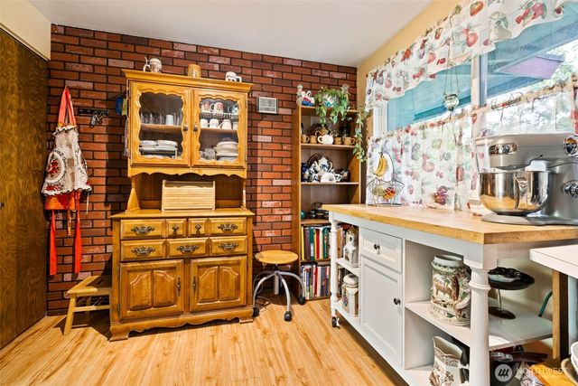 2613 S 300th Street, Federal Way, WA 98003