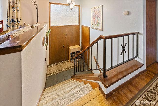 2613 S 300th Street, Federal Way, WA 98003