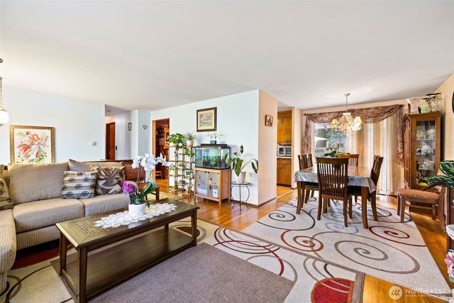 2613 S 300th Street, Federal Way, WA 98003