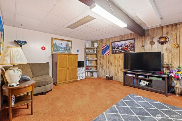 2613 S 300th Street, Federal Way, WA 98003