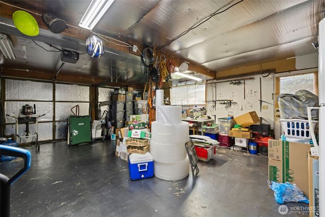 2613 S 300th Street, Federal Way, WA 98003