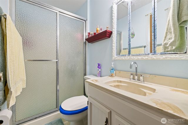 2613 S 300th Street, Federal Way, WA 98003