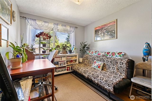 2613 S 300th Street, Federal Way, WA 98003