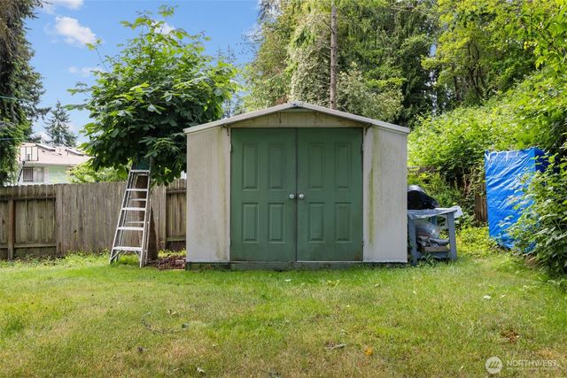 2613 S 300th Street, Federal Way, WA 98003