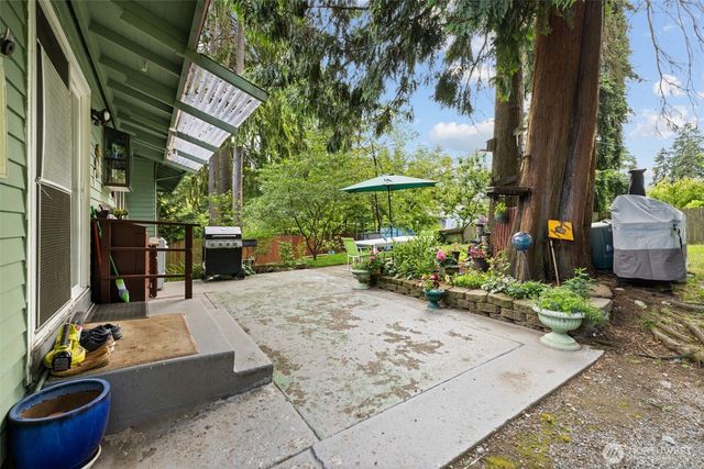 2613 S 300th Street, Federal Way, WA 98003