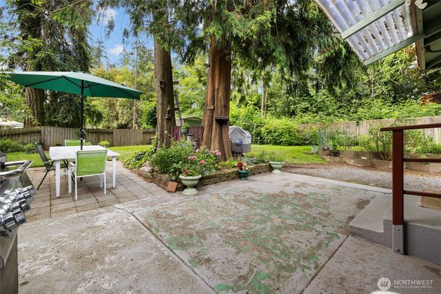 2613 S 300th Street, Federal Way, WA 98003