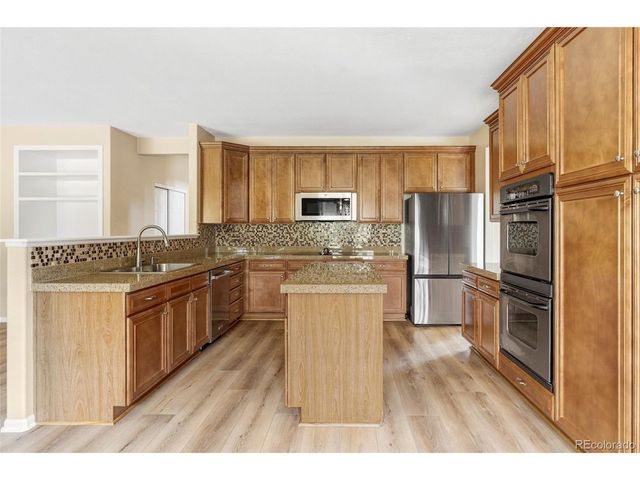 10919 Bellbrook Cir, Littleton, CO 80130