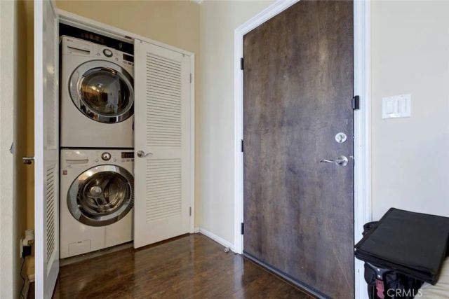 13941 Sherman Way Boulevard, Van Nuys, CA 91405